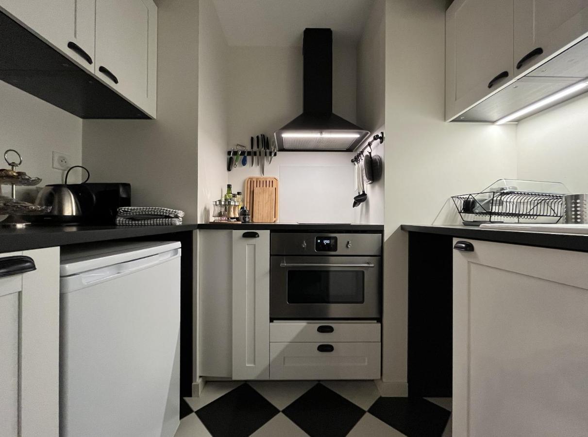 Henri& Henriette Le Studiolo D'henri Apartment *